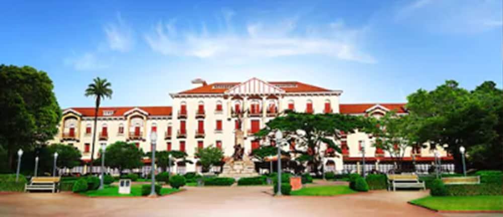Palace - 4*